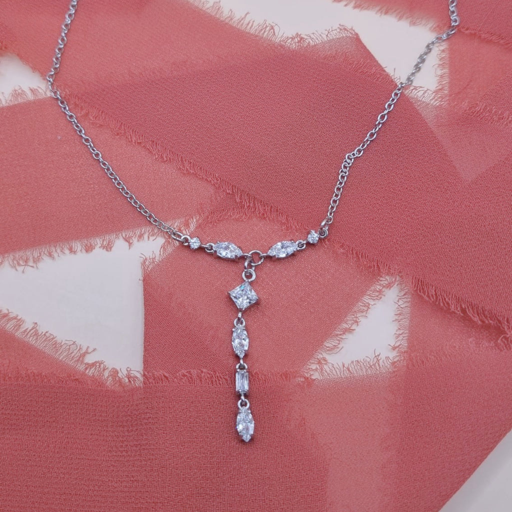 Collier Inès